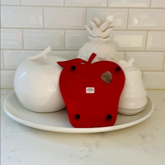 Crate&barrel Apple Trivet - Picture 4 of 16